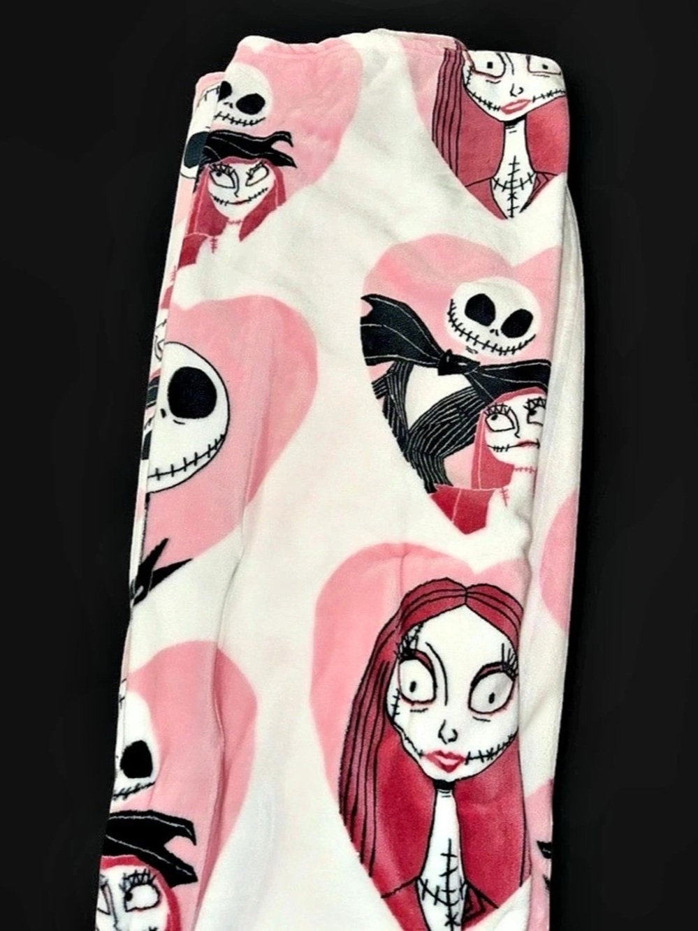 Disney The Nightmare Before Christmas Jack & Sally Pink Heart Silk Touch Throw